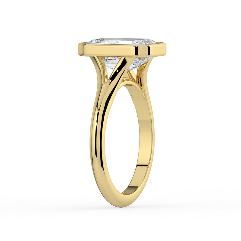 The Gabriella Ring - Emerald Bezel with Split Band