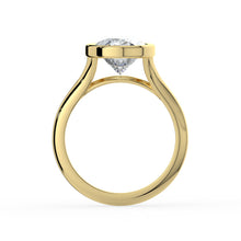 The Gabriella Ring - Oval Bezel with Split Band