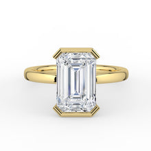 The Celine Ring – Emerald Half Bezel Solitaire in 18K Yellow Gold – The Jewel Concierge