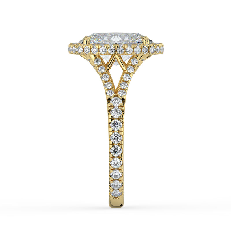 The Elara Ring - Oval Orbital Halo With Split Pavé Band